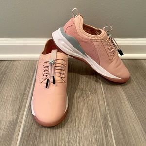 Clove Healthcare Worker Shoes in Pink Up, size 9